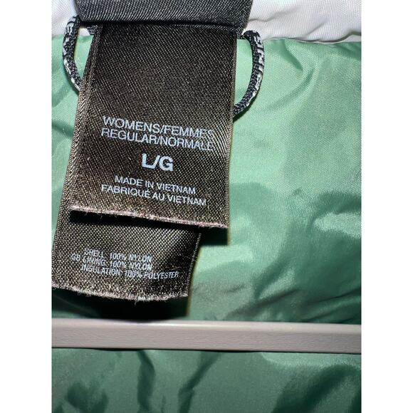 The North Face Soft Shell Packable Puffer Jacket - size Large - Picture 4 of 7